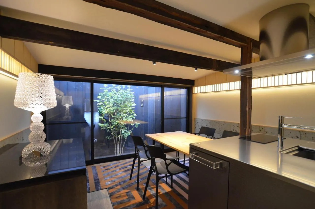 染 Sen 五条上長 Gojo Kamicho Apartment Kyoto Japan